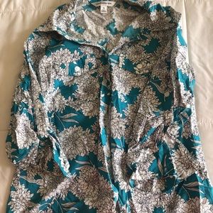 Croft&Barrow button down shirt 🌺🌷🌷🌹🥀🌼🌻